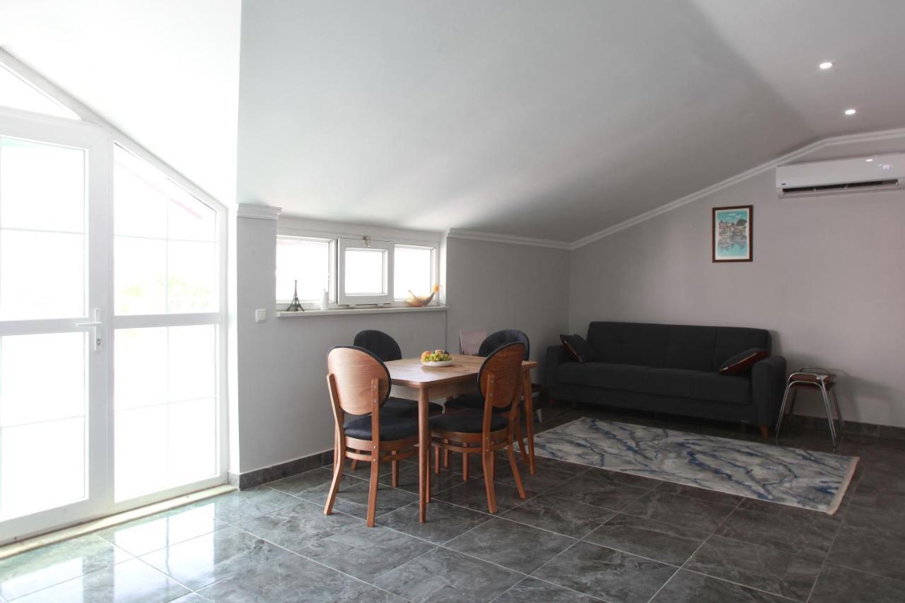 Bluberry Central Fethiye'S Apartment Esterno foto